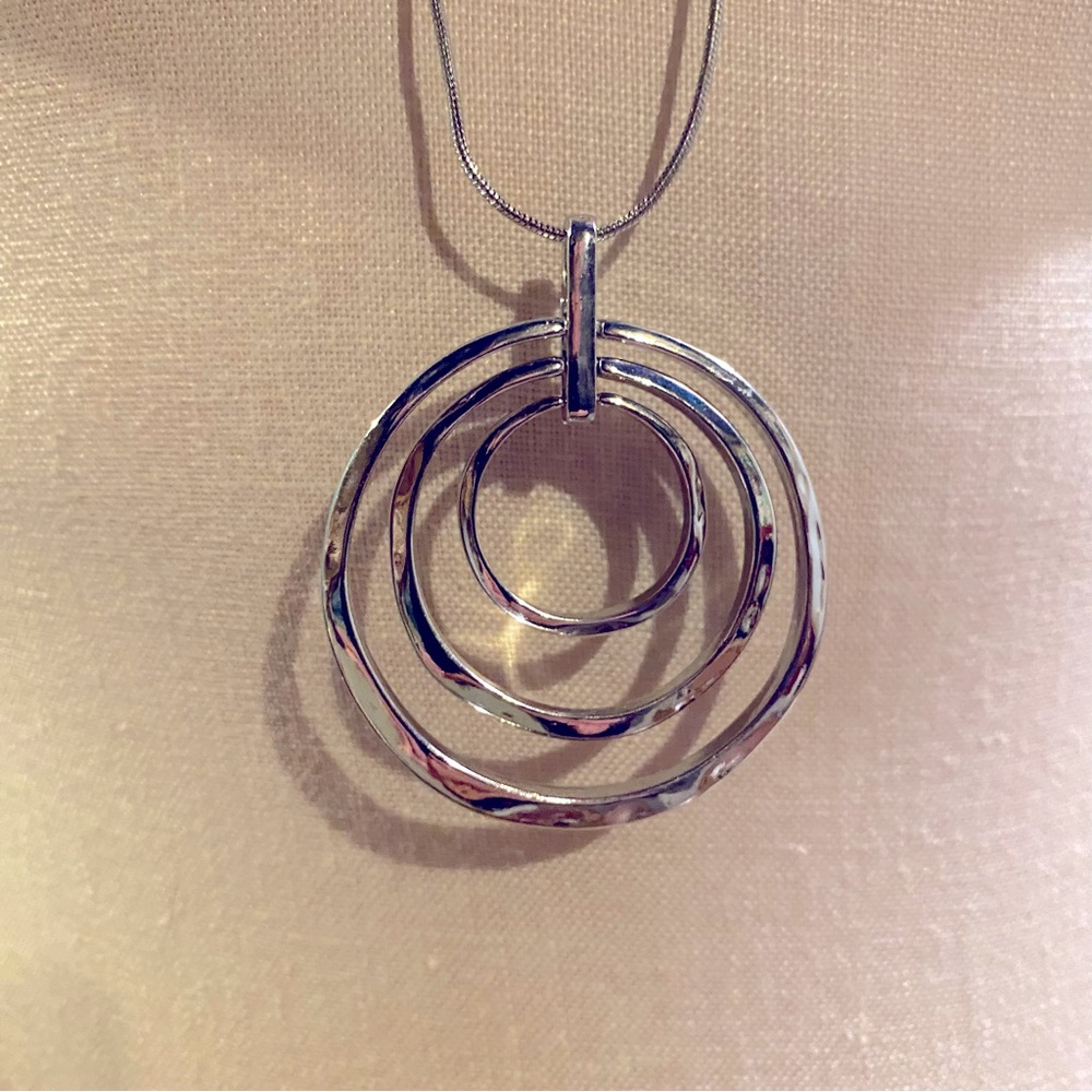 Shamie Tiered Circle Pendant